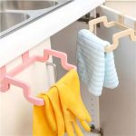 آویز کابینتی دومنظوره ی پلاستیکی