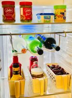 استند بطری داخل یخچال