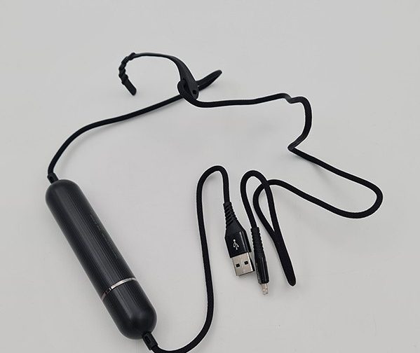 پاوربانک و کابل تبدیل USB به Lightning باسئوس