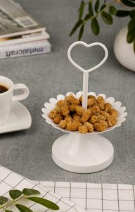 شیرینی خوری فلزی پایه دار