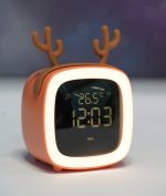 چراغ خواب رومیزی به همراه ساعت cute pet TV