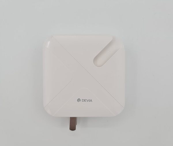 شارژر دیواری و پاور بانک برند دویا DEVIA GALLOP POWER BANK & CHARGER