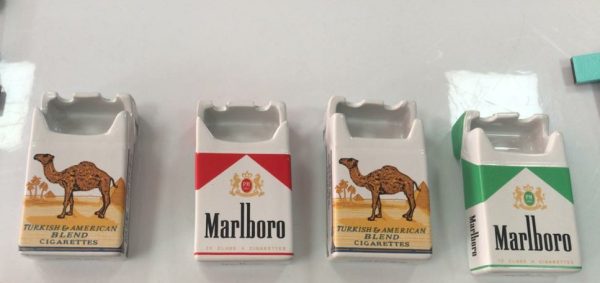 زیر سیگاری سرامیکی طرح پاکت سیگار