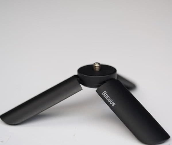 سه پایه دوربین و گیمبال باسئوس A0G