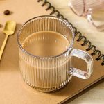 لیوان دسته دار