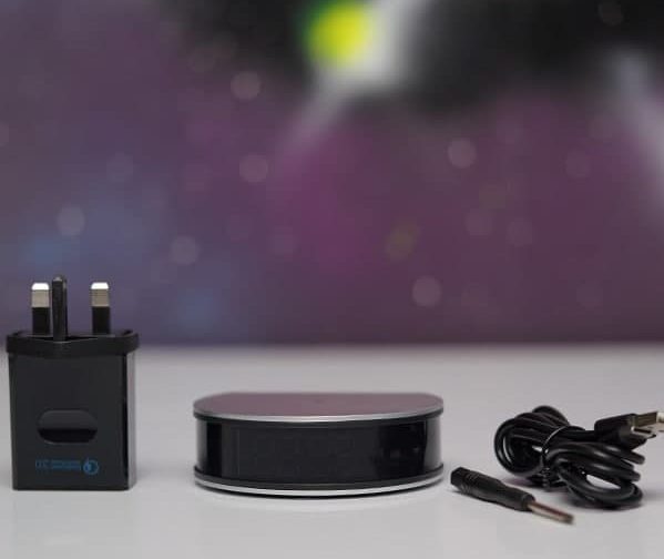 ساعت وایرلس شارژ دوربین دار H300