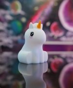 چراغ خواب سیلیکونی چندرنگ طرح یونیکورن