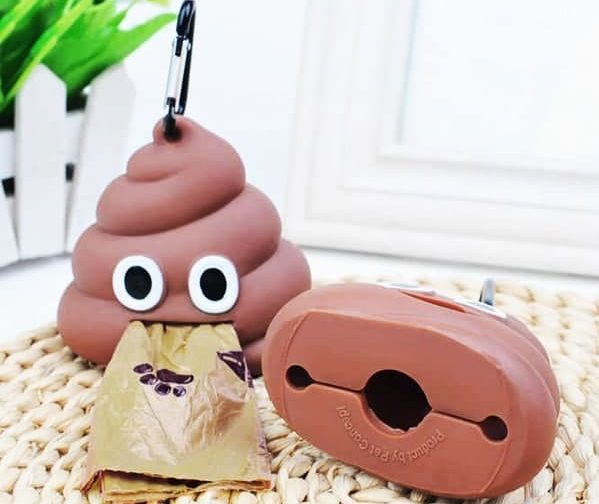 قاب سیلیکونی کیسه فضولات رولی طرح poop