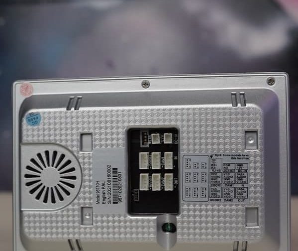 آیفون تصویری هوشمند با اتصال wifi برند تویا