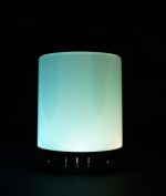 لامپ لمسی و اسپیکر قابل حمل