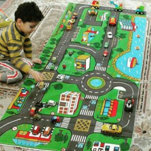 بازی شهر کوچک همراه با علائم رانندگی
