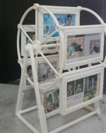 قاب عکس چرخ و فلک