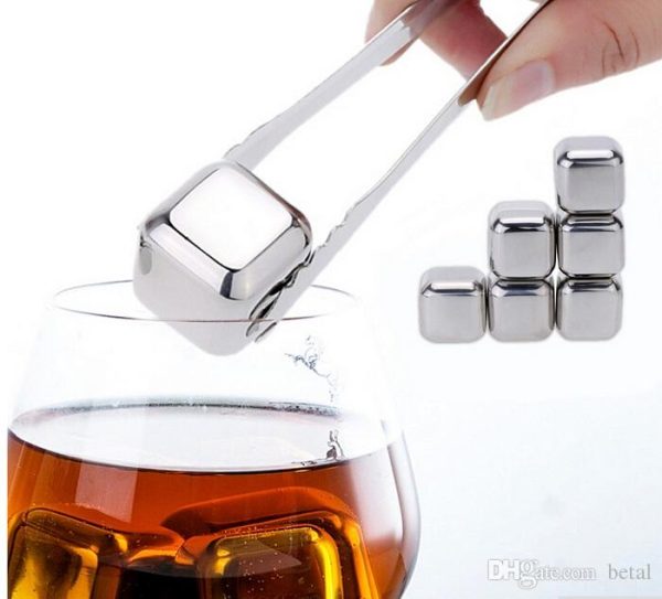 یخ مکعب فولادی